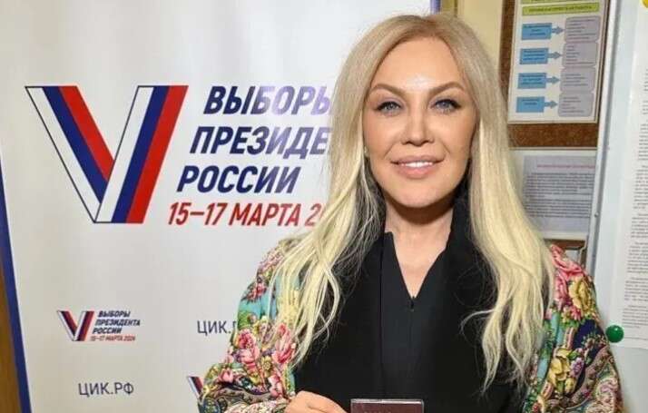 Предательница Повалий неожиданно решила спеть на украинском языке