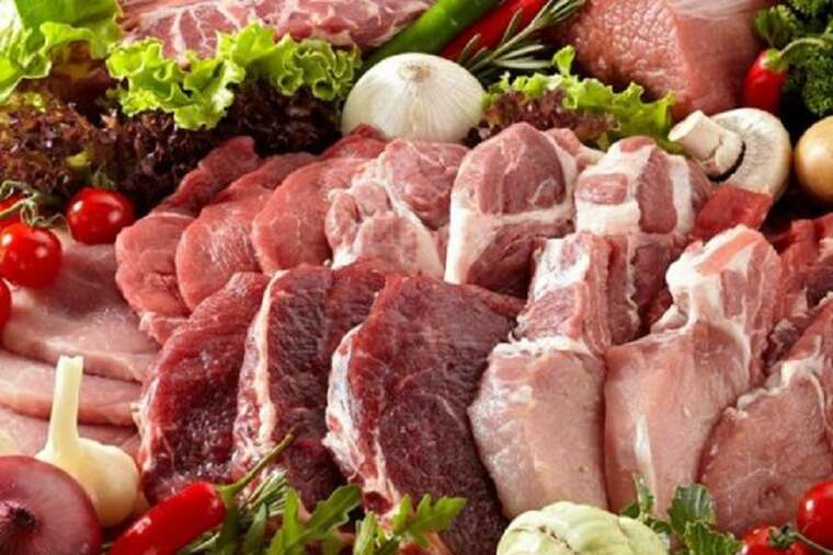 М’ясо для ЗСУ з голками: ймовірно, його «накачували» водою для збільшення ваги