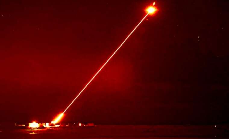 В Великобритании протестировали лазерное оружие для обороны самолетов