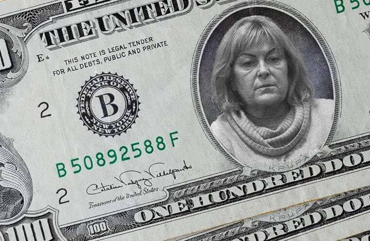 Коррупция в МСЭК: Как простая семья госслужащих вдруг стала долларовыми миллионерами