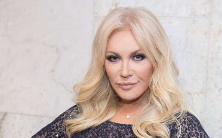 У зрадниці Повалій конфіскували майно в Україні, елітне авто та права на пісні