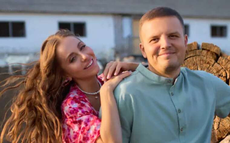 Блогерка Петрайчук вперше розповіла, чим займається її чоловік