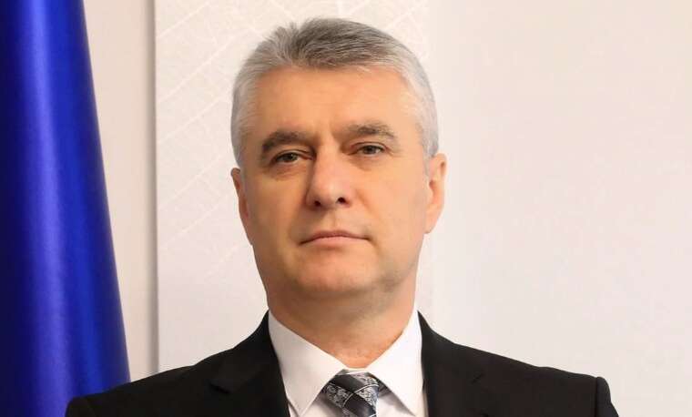 На Закарпатті голова прокуратури Ковальчук вже чотири роки отримує пенсію