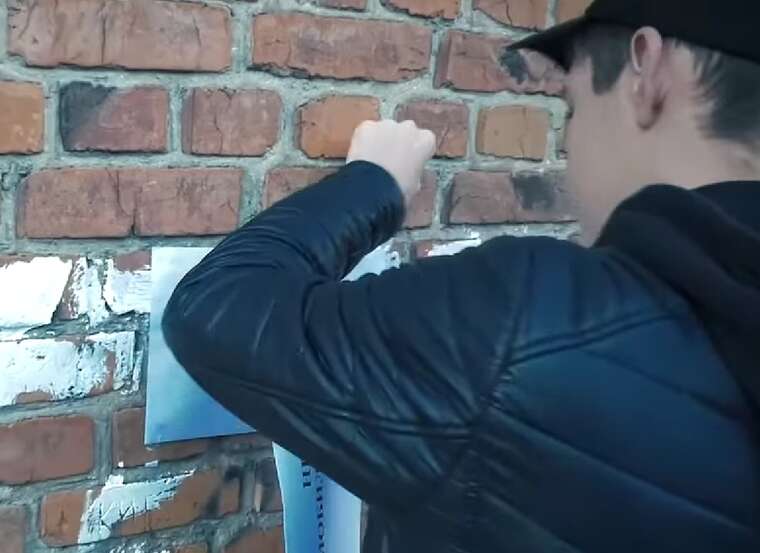 Російські спецслужби вербують українських підлітків: як діяти батькам, розповіли в поліції