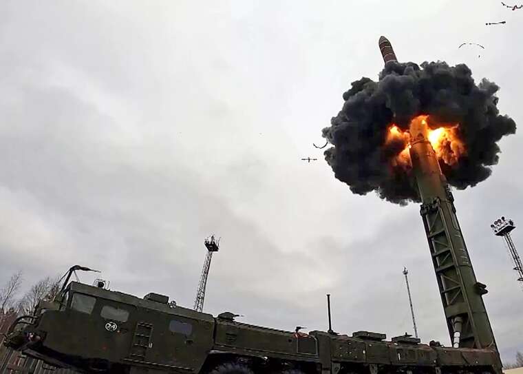 РФ провела навчання з імітації "ядерного удару": у мережі з’явилися відео