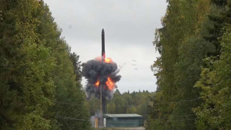 Defense Express: ϳ , ,    Hwasong-19   ""