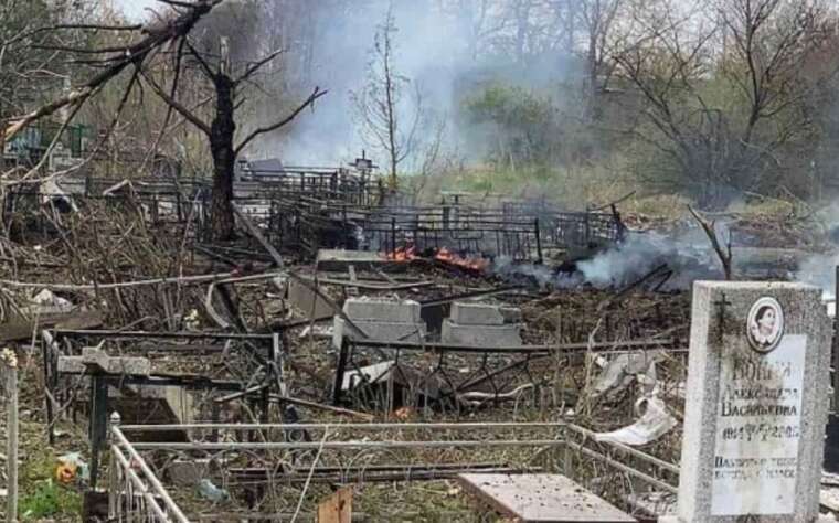 In Odesa, as a result of a missile strike by the Russian Federation, the Tairovske Cemetery was damaged