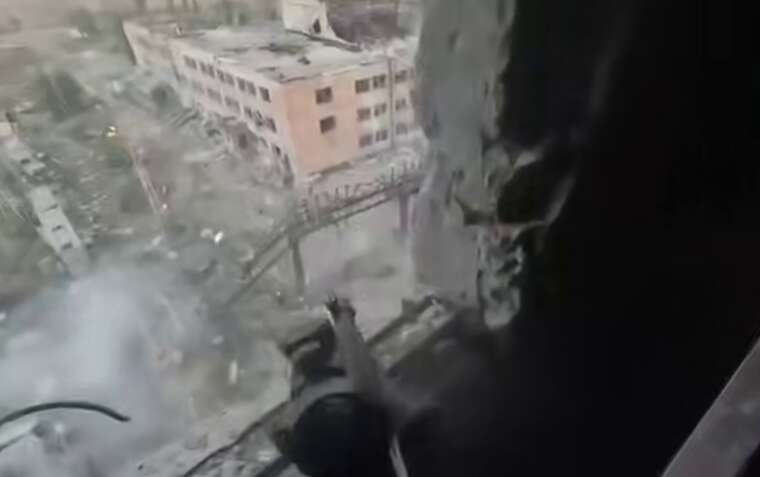 Українські військові публікують архівні відео боїв за Вугледар