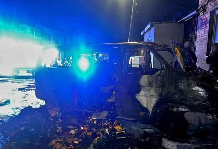 In Vinnytsia, two cars belonging to volunteers burned down last night