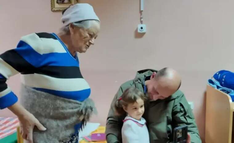 Військові показали, як у Сумах проживають евакуйовані з Курська родини