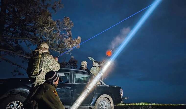 The invaders attacked Kyiv with "Shaheds": debris from the downed UAVs fell in two districts