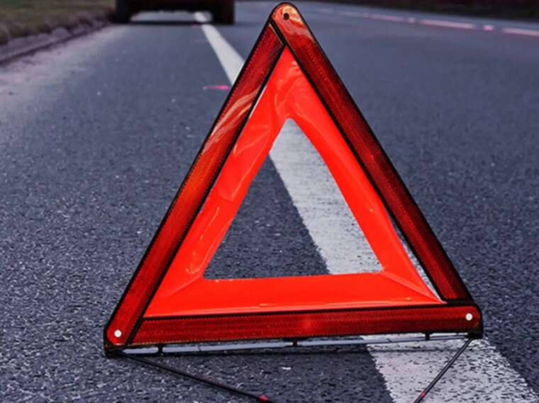 A terrible accident occurred in the morning in Kyiv: a bus crashed into cars and pedestrians