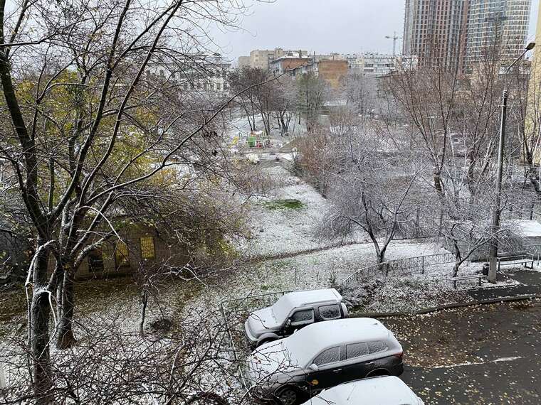 У Харкові знову сніг