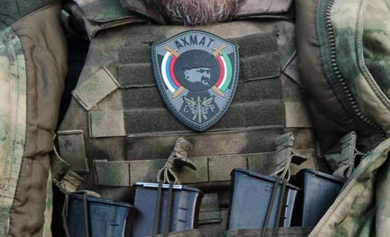 В захваченном Мариуполе кадыровцы начали вербовку в «Ахмат»