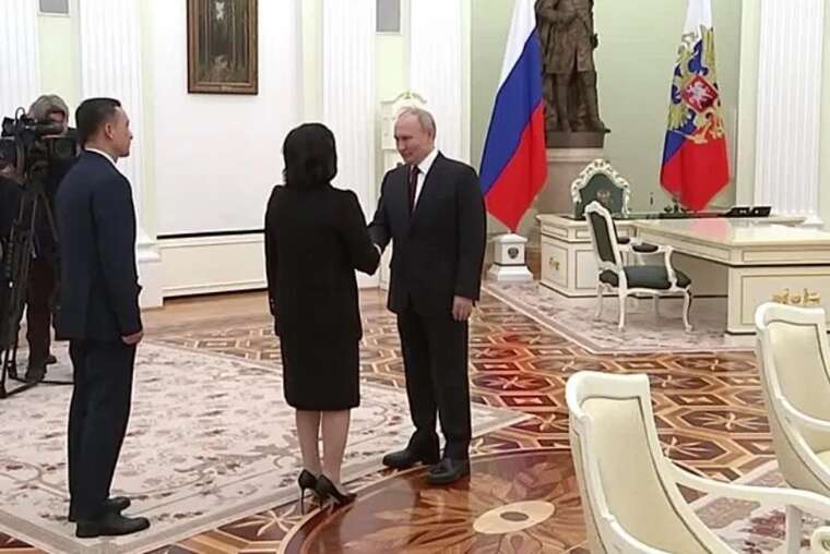 Путін прийняв у Кремлі голову МЗС КНДР: порушив правила корейського етикету