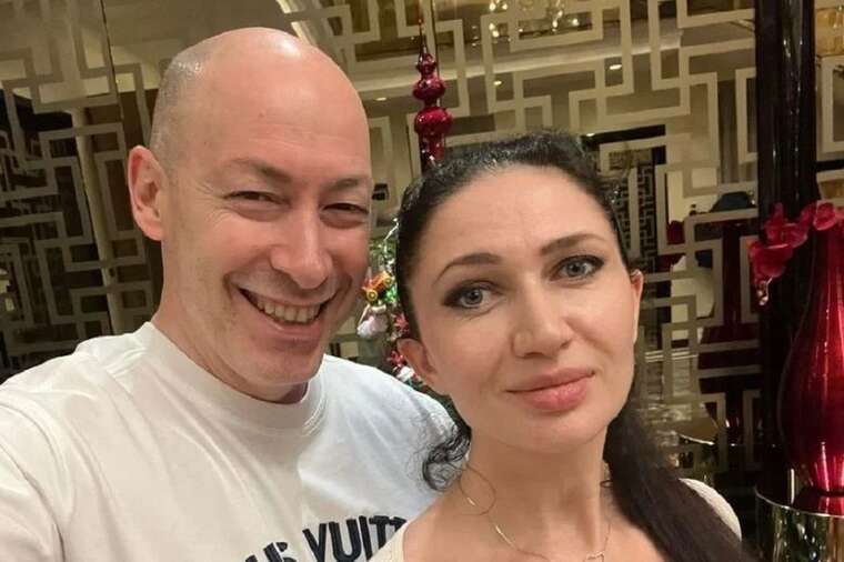 Россиянам некем и нечем воевать, - Гордон