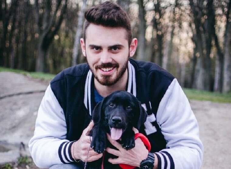 СМИ: Родители остались в оккупации, чтобы легче было найти пленного сына