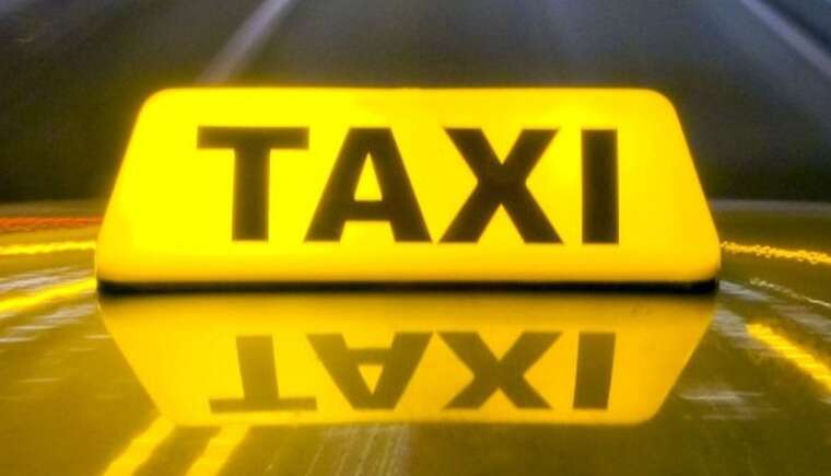 В Польщі таксист-українець виграв справу проти пасажира, який його побив