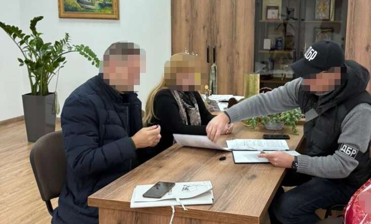 Во Львовской области чиновницу областной МСЭК подозревают в сокрытии миллионных активов