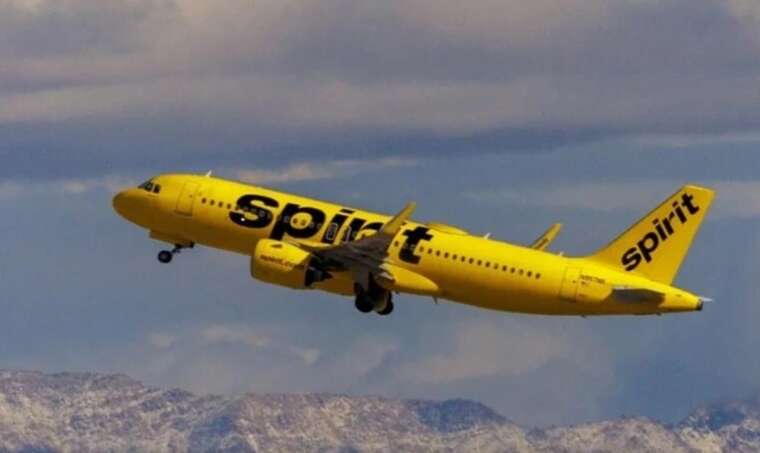 Авіакомпанії призупиняють польоти на Гаїті через обстріл літаків