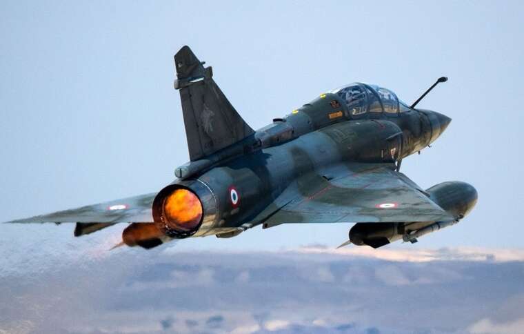 Франция усиливает поддержку Украины: первым траншем передаст шесть истребителей Mirage