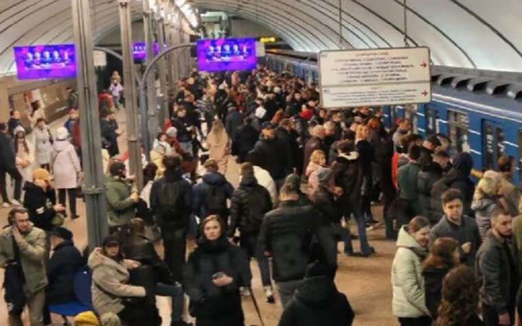 У столиці стався транспортний колапс через повітряну тривогу