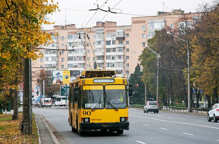 У Полтаві через аварію на маршрути не вийшли тролейбуси