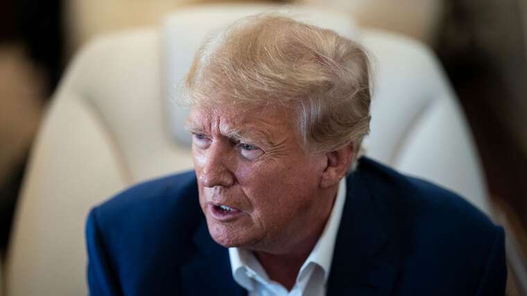 В США судья предположил, что Трамп может амнистировать участников нападения на Капитолий