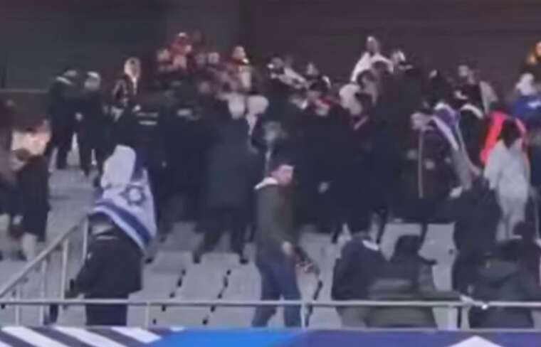 Під час матчу між збірними Франції та Ізраїлю сталася бійка серед уболівальників