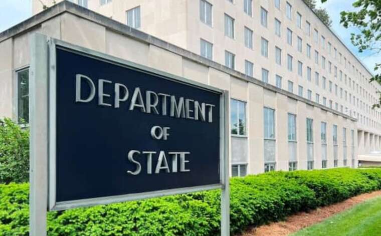 Громадяни з подвійним громадянством мають проблеми з виїздом із України, - Держдеп США