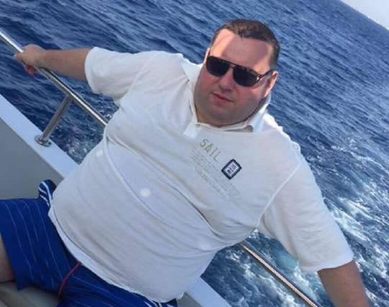 Экс-чиновник из Бородянки сбежал из Украины в Польшу