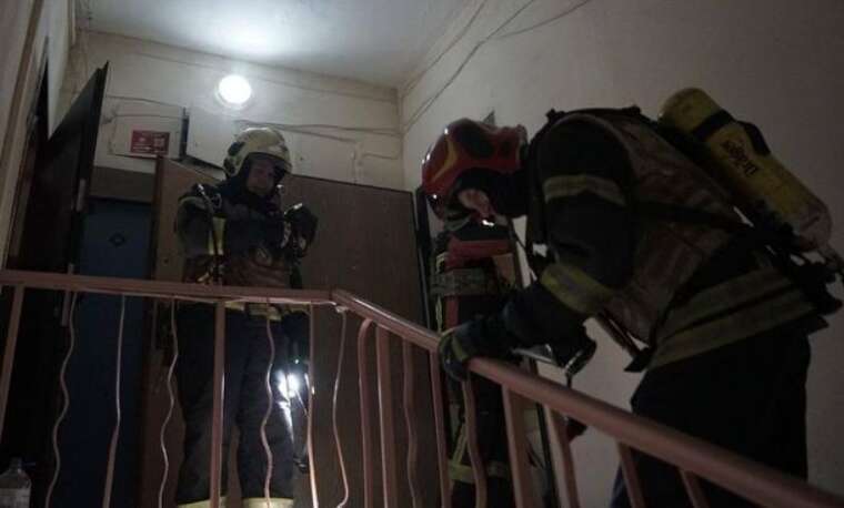 Опубліковані наслідки падіння уламків ракети в Печерському районі столиці