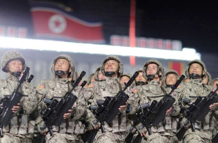 Bloomberg: Северная Корея может отправить в РФ до 100 тысяч военных