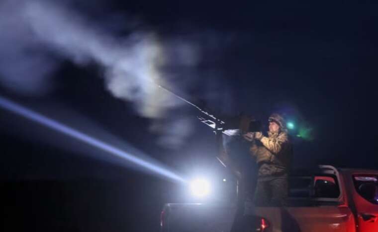 В Киевской области слышны взрывы: работает ПВО