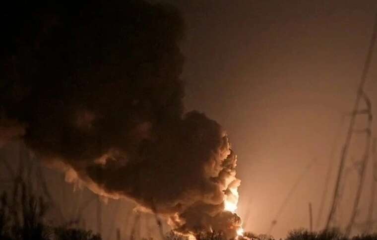 У Сумах пролунав вибух: в окремих районах міста зникло світло