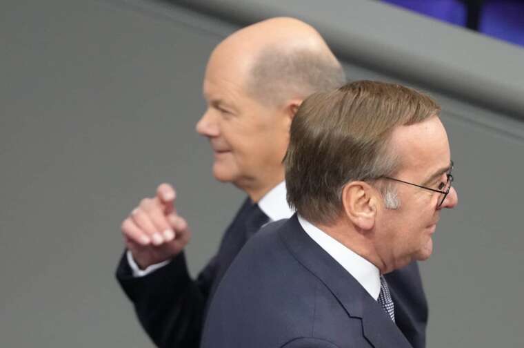 Руководство партии Шольца без него обсудит кандидатуру в канцлеры, - СМИ