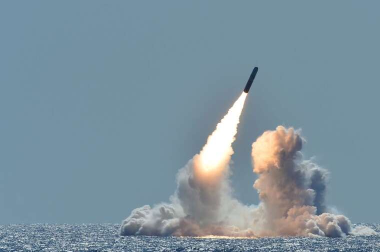 Оновлена ядерна доктрина РФ: букмекери приймають ставки