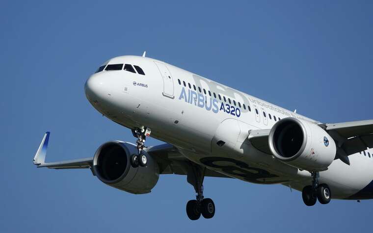 У Росії призупинено польоти половини літаків Airbus