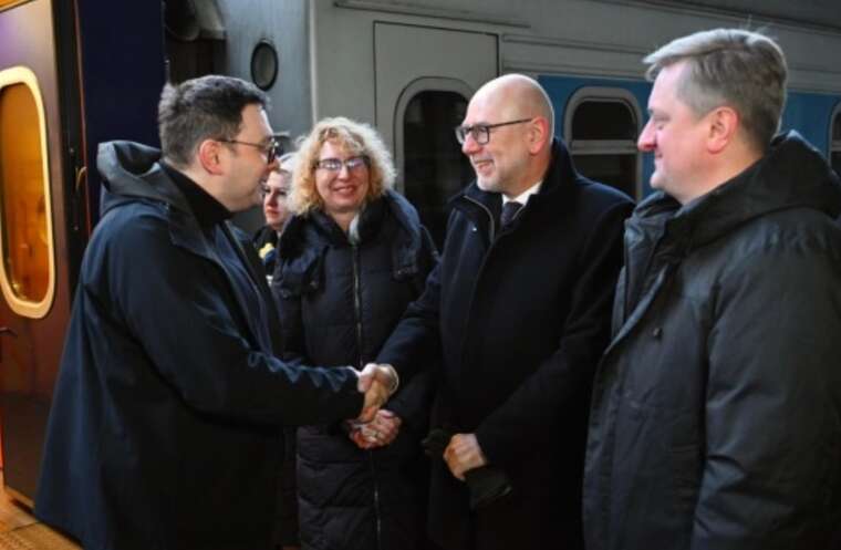 Міністр закордонних справ Чехії приїхав до Києва