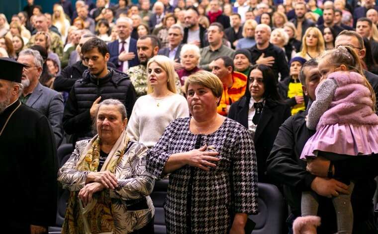 У Франківську презентували фільм “1000 днів незламності Прикарпаття”