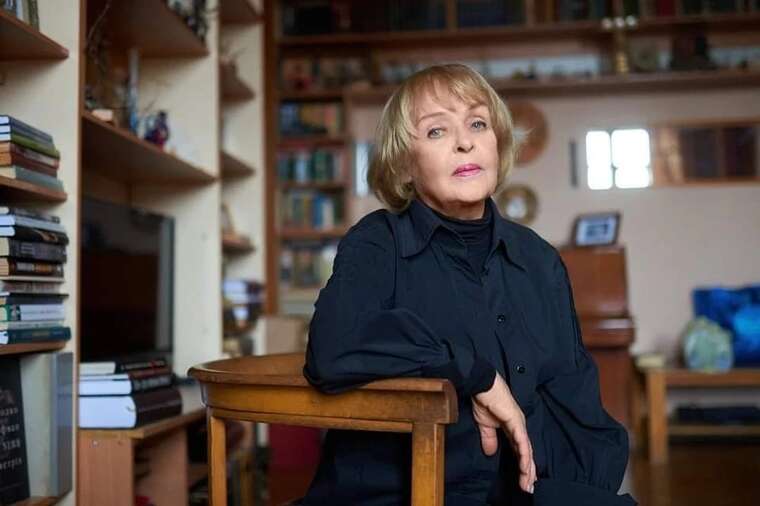 87-річна Ада Роговцева після госпіталізації закликала українців донатити