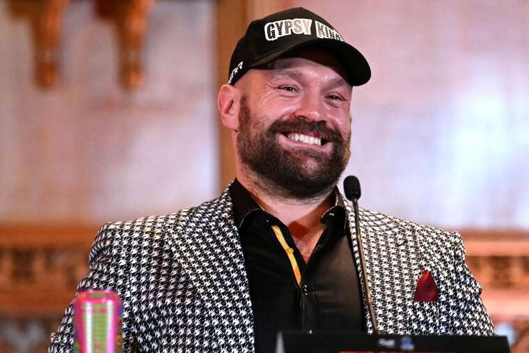 Який вигляд має Ф’юрі за місяць до бою з Усиком