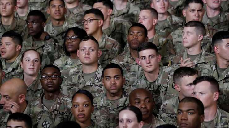 The Times: Трамп планує звільнити із військової служби США усіх трансгендерів