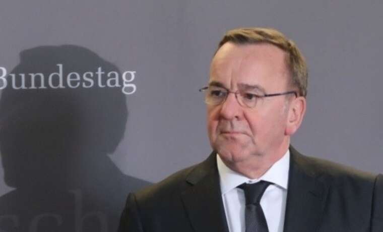 Пісторіус: Путін загострює ситуацію, тому партнери повинні посилити підтримку України