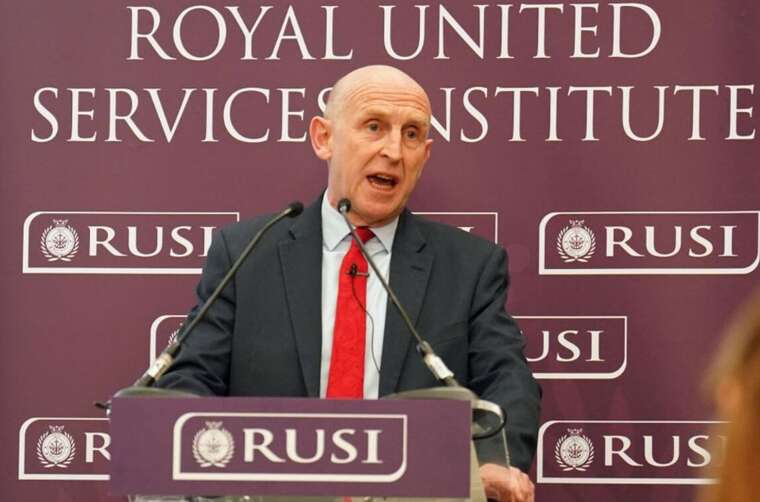 Війна в Україні досягла критичної фази, - Джон Гілі