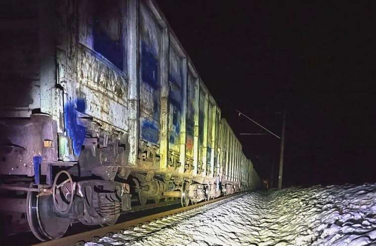 Трагедія на Київщині: вантажний потяг збив на смерть чоловіка