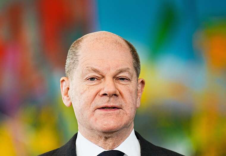 Олаф Шольц рассказал, почему Германия не спешит передавать Украине дальнобойные ракеты