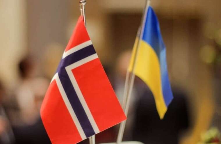 Норвегия увеличит помощь Украине в 2025 году до 2,7 миллиарда долларов