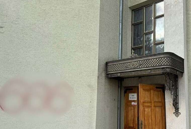 У Тернополі затримали чоловіка, який написав на 17 церквах "число звіра"