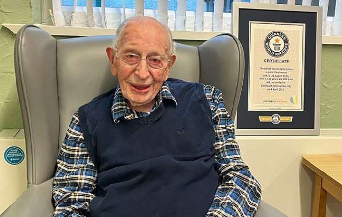 Найстаріший чоловік у світі Джон Тіннісвуд помер у віці 112 років